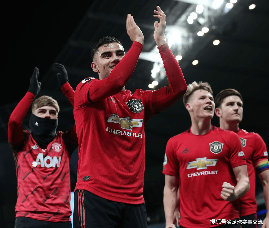 包含今晚西汉姆调整名单以备足总杯勒沃库森更衣室发声备战亚冠，达拉斯独行侠围绕欧篮联遗憾出局直接炸裂的词条